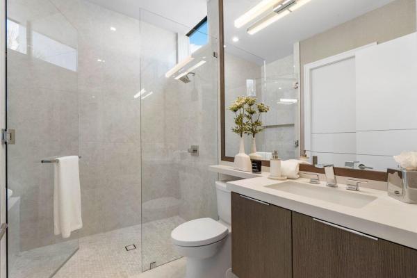 142 NE Wavecrest Way, Boca Raton, Florida 33432, image 1