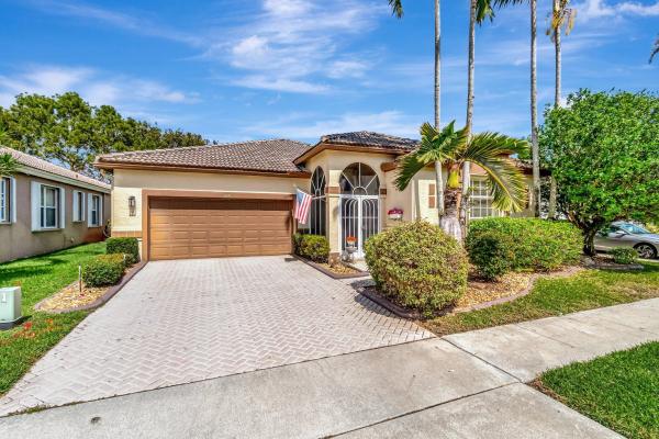 Majestic Isles, 5845 Seashell Ter, Boynton Beach, Florida 33437, image 1