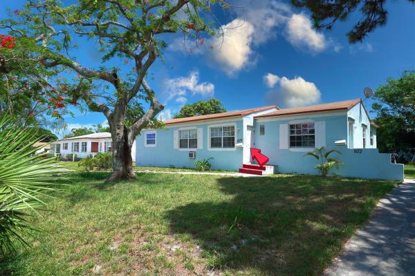 Northmore, 820 42nd St, West Palm Beach, Florida 33407, image 1