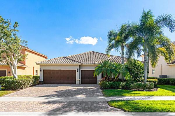 Oakmont Estates, 10576 Longleaf Ln, Wellington, Florida 33414, image 1