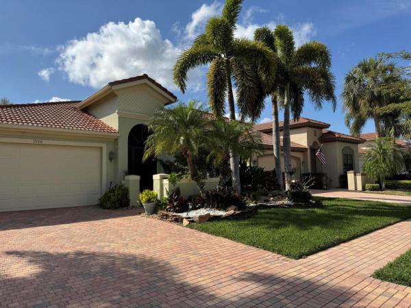 Four Seasons, 9708 Isles Cay Dr, Delray Beach, Florida 33446, image 1