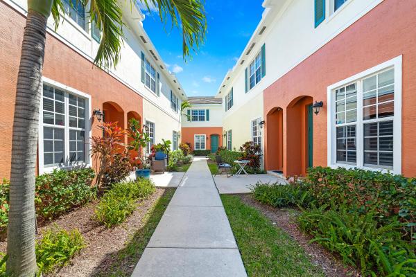 Orchid Grove, 712 SW 1st Ter, Pompano Beach, Florida 33060, image 1