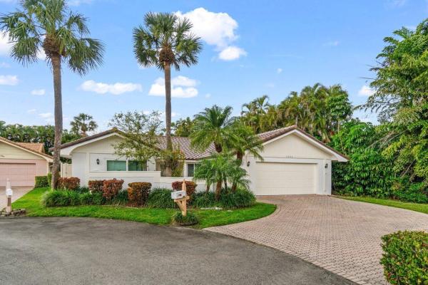 Villas Del Mar, 6881 Villas Dr, Boca Raton, Florida 33433, image 1