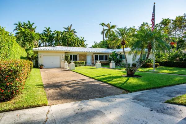Hollywood Lakes, 1049 Van Buren St, Hollywood, Florida 33019, image 1