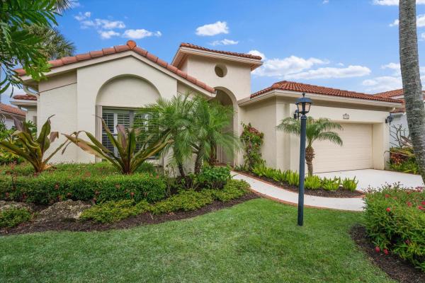 Lantern Bay At Jonathan's Landing, 3506 Lantern Bay Dr, Jupiter, Florida 33477, image 1