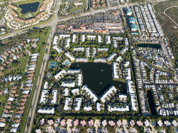 210 Ocean Dunes Cir, Jupiter, Florida 33477, image 1