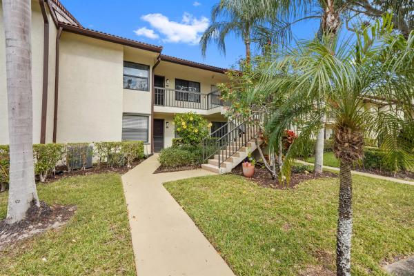 4745 E Lucerne Lakes Blvd #103, Lake Worth Beach, Florida 33467, image 1