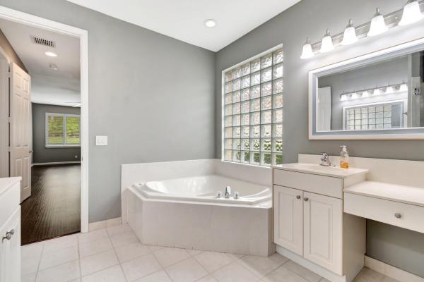 Pelican Cove At Baywinds, 2676 Clipper Cir, West Palm Beach, Florida 33411, image 1