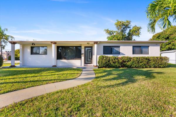 Kelsey City, 651 Foresteria Dr, Lake Park, Florida 33403, image 1