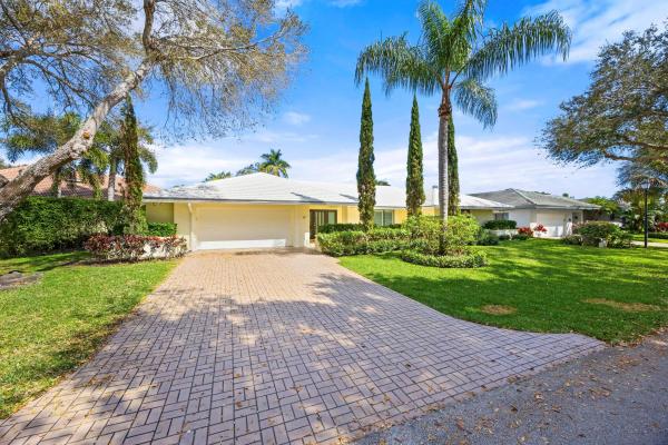Glengary, 17 Glengary Rd, Palm Beach Gardens, Florida 33418, image 1