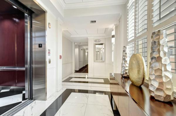 City Walk At Pineapple Grove, 200 NE 2nd Ave #315, Delray Beach, Florida 33444, image 1