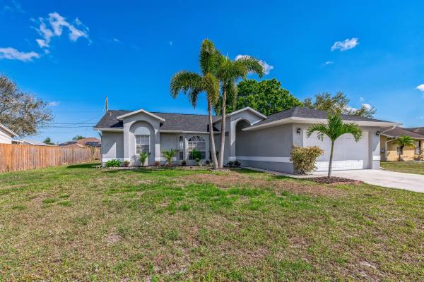 Becker Ridge, 193 SW Ridgecrest Dr, Port St. Lucie, Florida 34953, image 1