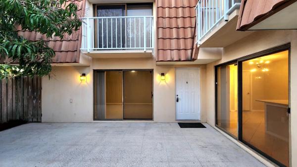 Waterside Luxury Townhomes, 600 Green Springs Pl, West Palm Beach, Florida 33409, image 3
