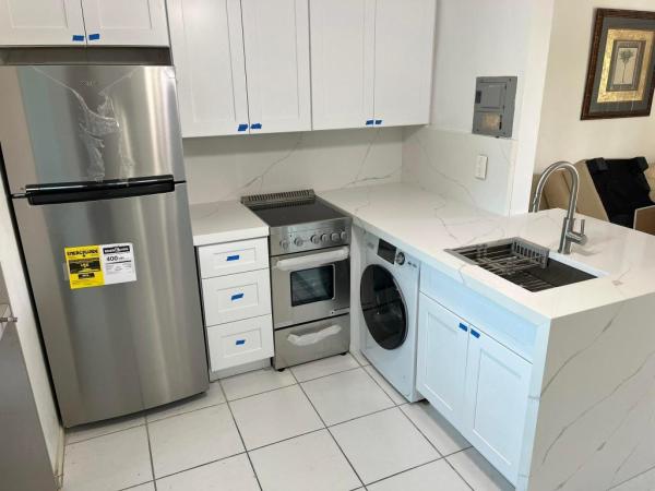 Coral Garden Of Palm Beach, 1172 Surf Rd #A3, Riviera Beach, Florida 33404, image 2