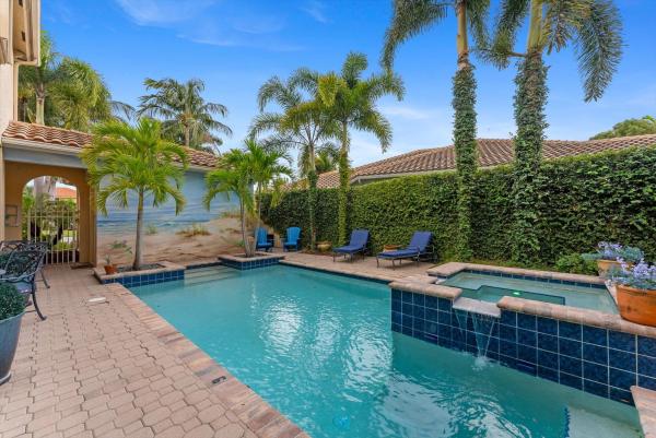 Journey's End, 6910 Houlton Cir, Lake Worth, Florida 33467, image 1
