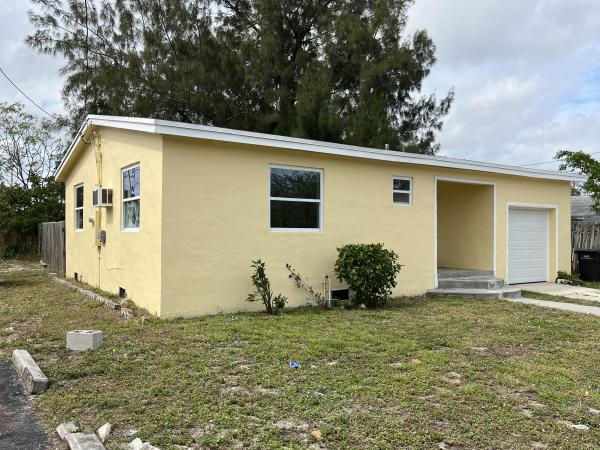 Northwood, 4301 Pinewood Ave, West Palm Beach, Florida 33407, image 1