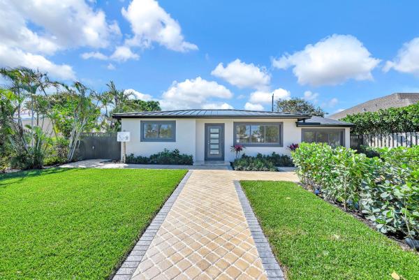 Broadmoor, 372 Forest Hill Blvd, West Palm Beach, Florida 33405, image 1