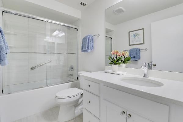 Club Cottages, 522 Club Dr, Palm Beach Gardens, Florida 33418, image 1