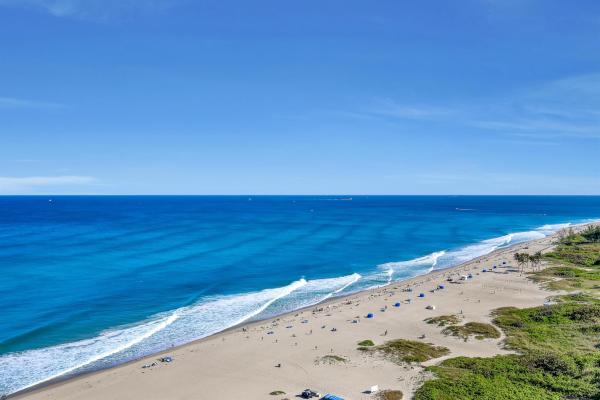 Phoenix Towers, 2800 N Ocean Dr #A-22a, Riviera Beach, Florida 33404, image 1
