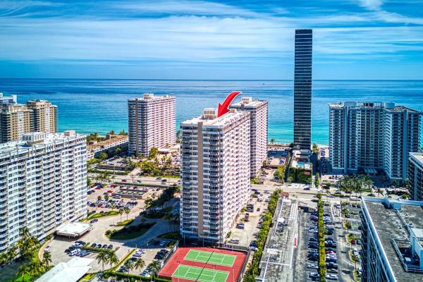 The Hemispheres, 1985 S Ocean Dr ##Lp, Hallandale Beach, Florida 33009, image 1