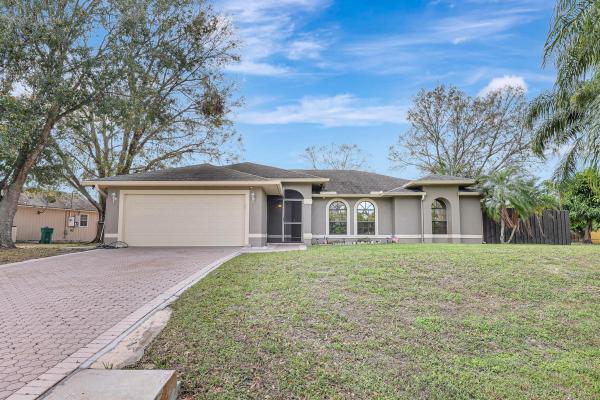 284 SW N Quick Cir, Port St. Lucie, Florida 34953, image 1