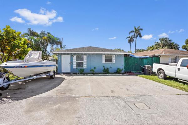 Bunker Hill, 1022 Green St, West Palm Beach, Florida 33405, image 1
