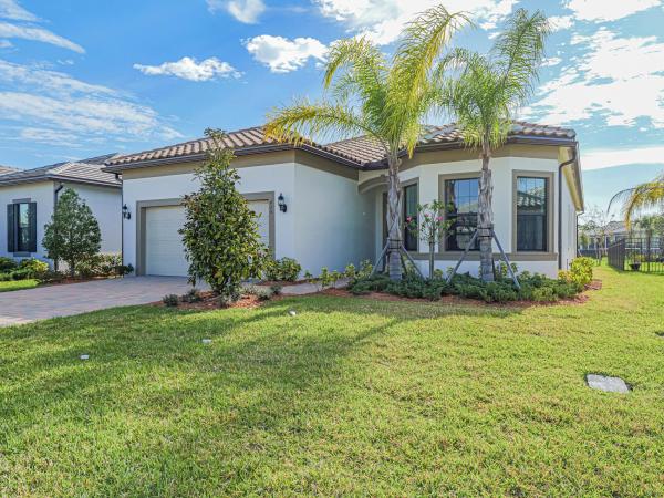 Veranda Gardens, 425 SE Donnell St, Port St. Lucie, Florida 34984, image 1