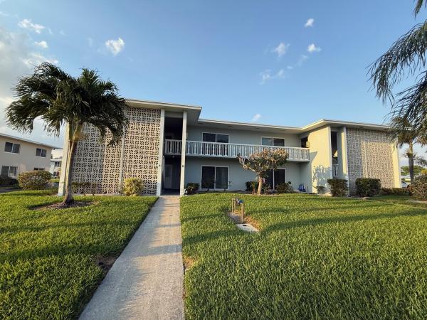 High Point West, 105 South Blvd #2a, Boynton Beach, Florida 33435, image 1
