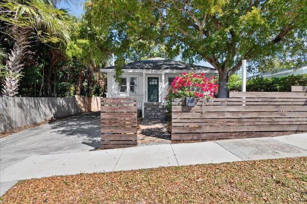 Omar, 815 Omar Rd, West Palm Beach, Florida 33405, image 1