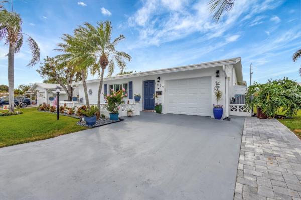 Palm Beach Leisureville, 1504 SW 22nd Ave, Boynton Beach, Florida 33426, image 1