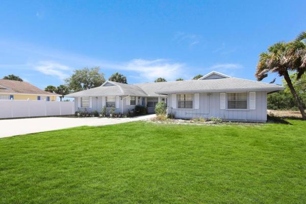 Fort Pierce Residential, 11099 Ridge Ave, Fort Pierce, Florida 34982, image 1