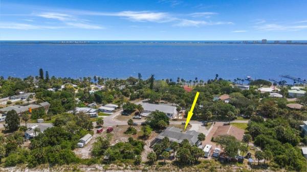 Fort Pierce Residential, 11099 Ridge Ave, Fort Pierce, Florida 34982, image 3