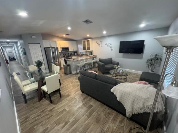 Lake Worth Town, 601 N E St, Lake Worth Beach, Florida 33460, image 1