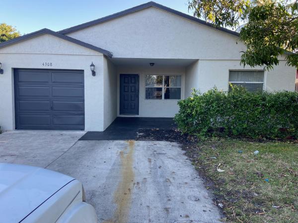 Anna-Johns Estates, 4308 Purdy Ln, Palm Springs, Florida 33406, image 1