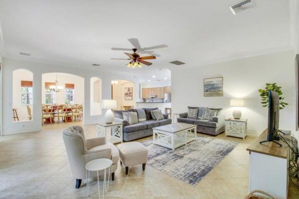 349 Chambord Ter, Palm Beach Gardens, Florida 33410, image 1