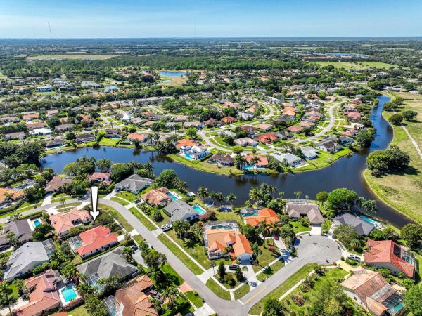 Amesbury Circle Of Greenview Shores 2, 2057 Amesbury Cir, Wellington, Florida 33414, image 1