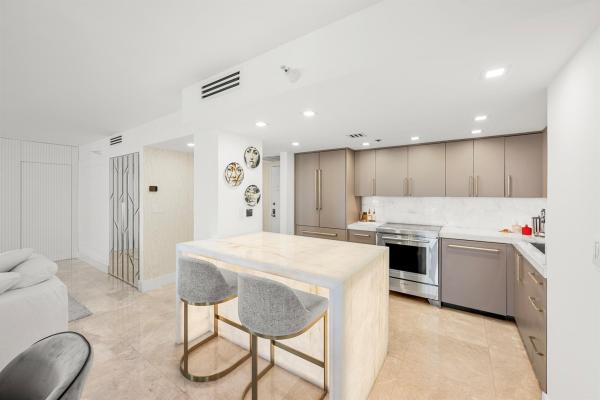Atlantis On Brickell, 2025 Brickell Ave #1705, Miami, Florida 33129, image 1