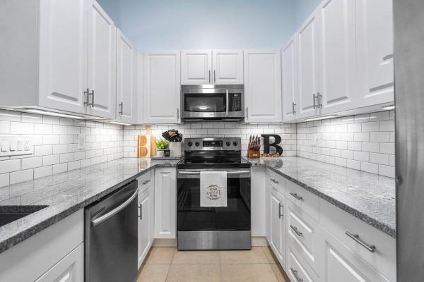 Sugar Pond Manor, 1106 Hyacinth Pl, Wellington, Florida 33414, image 1