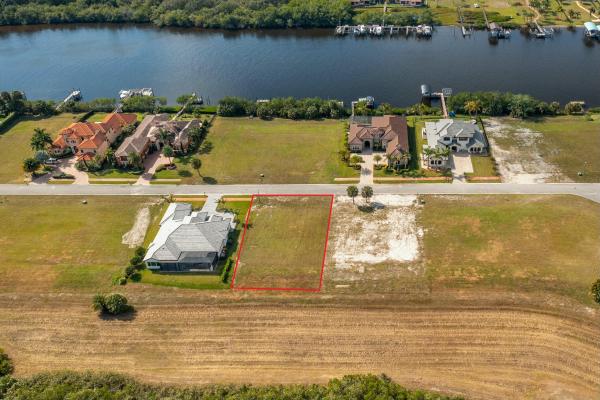 Island Of Ravello, 190 SE Fiore Bello, Port St. Lucie, Florida 34952, image 2