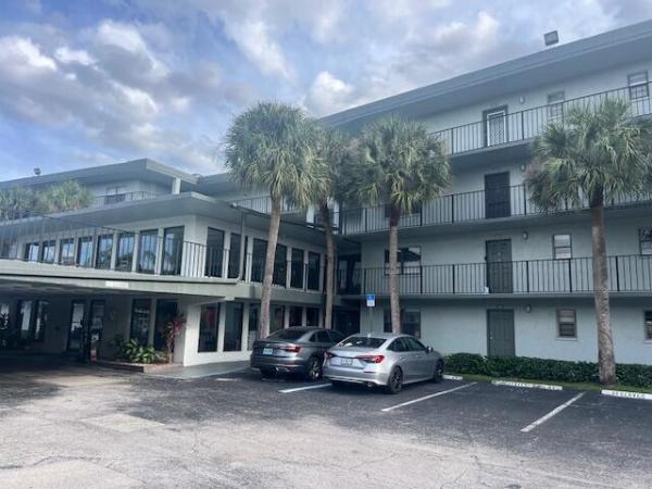 Isle Of Boca Dunes, 9440 SW 8th St #417, Boca Raton, Florida 33428, image 1