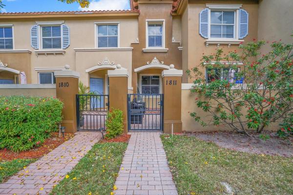 The Links At Emerald Dunes, 6516 Morgan Hill Trl #1811, West Palm Beach, Florida 33411, image 1