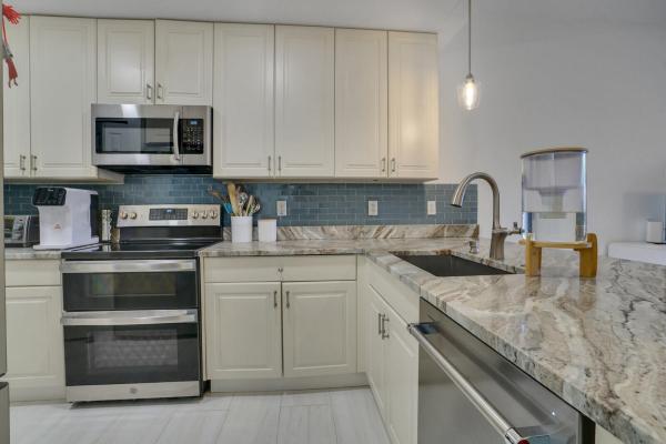 The Links At Emerald Dunes, 6516 Morgan Hill Trl #1811, West Palm Beach, Florida 33411, image 2