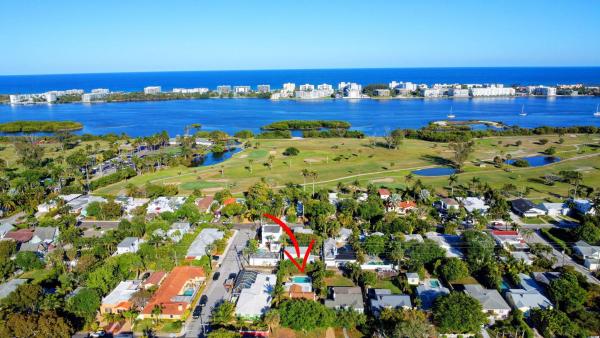 Lake Worth Town, 528 N Palmway, Lake Worth Beach, Florida 33460, image 1