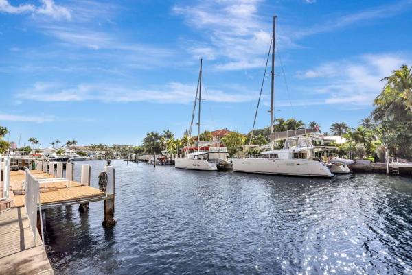 Hawthorne Bay, 1332 Bayview Dr #303, Fort Lauderdale, Florida 33304, image 1