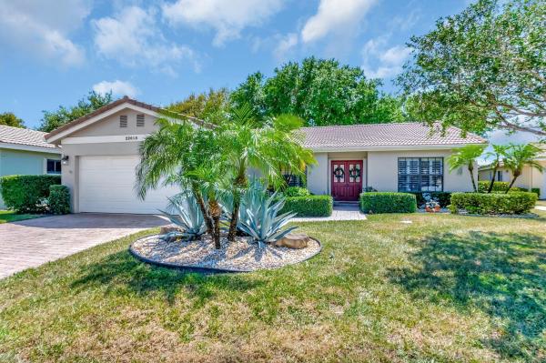 Colony Woods, 22015 Colony Dr, Boca Raton, Florida 33433, image 1