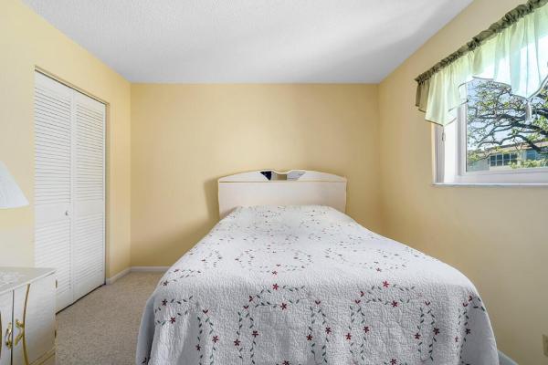 Lakeside Village, 709 Lori Dr #204, Palm Springs, Florida 33461, image 2