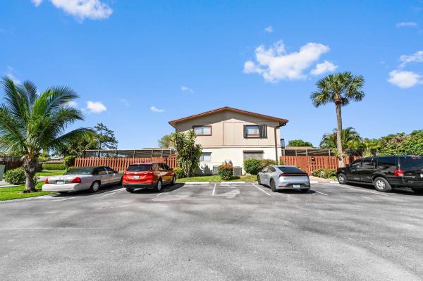 Countryside Townhomes, 4326 S Landar Dr, Lake Worth Beach, Florida 33463, image 1