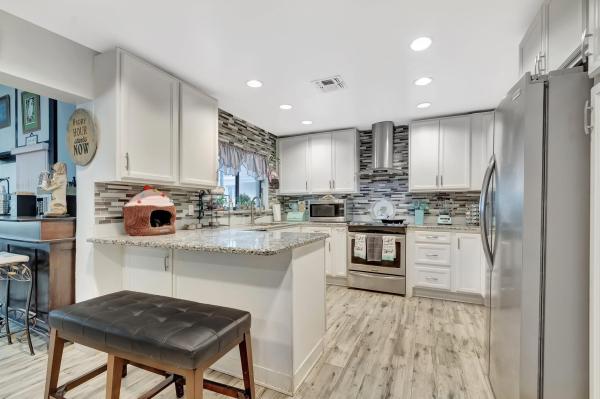 Boynton Lakes North, 2 Dalton Pl, Boynton Beach, Florida 33426, image 1