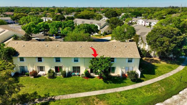 The Charter Club Of Palm Beach, 228 Foxtail C Dr #C, Greenacres, Florida 33415, image 1