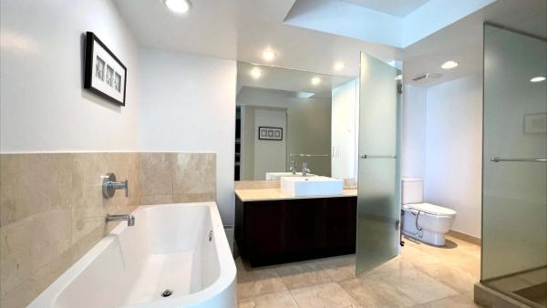 St Tropez On The Bay, 250 Sunny Isles Blvd #3-PH1, Sunny Isles Beach, Florida 33160, image 1